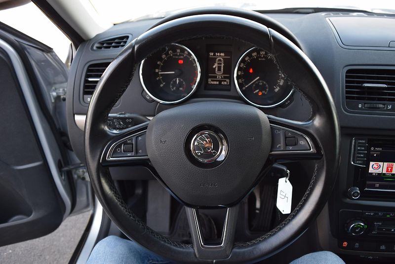 Škoda Yeti (2016) 2.0TDI 110kw 4x4 AMBITIO TAŽNÉ - fotka 28 z 43