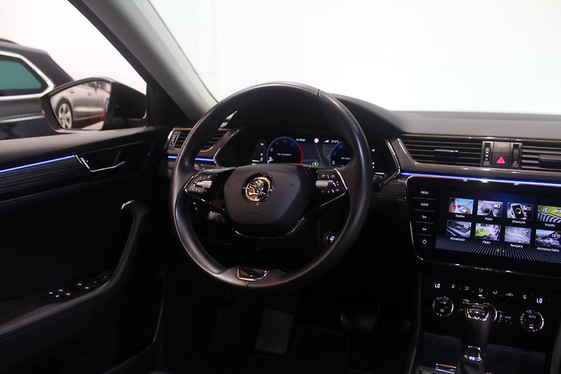 Škoda Superb (2021) 2.0TDI DSG Edition Style+ - fotka 27 z 39
