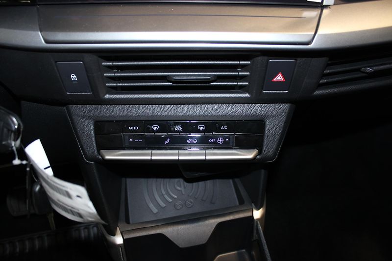 Opel Frontera (2026) GS Hybrid 1.2 TURBO 107kW - fotka 15 z 19
