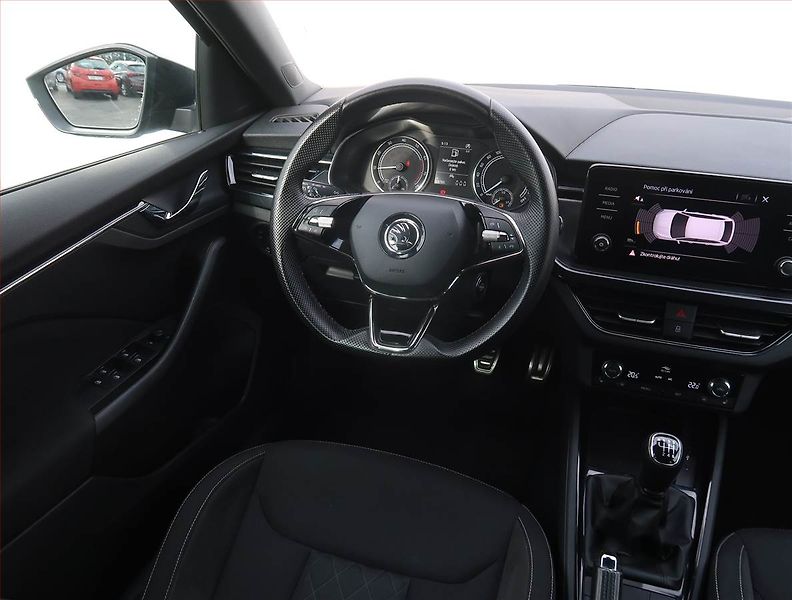 Škoda Scala (2022) Style 1.0 TSI, Tempomat - fotka 7 z 23