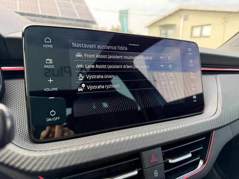 Škoda Kamiq Monte Carlo 1,0 TSI 85 kW 7° D - fotka 23 z 42