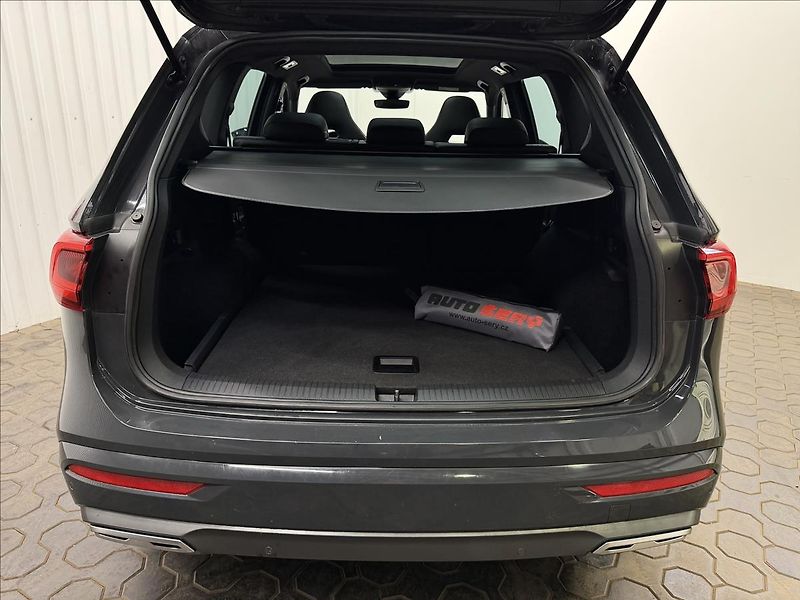 Seat Tarraco FR 2.0TSI 140kW DSG PANORAMA - fotka 36 z 47