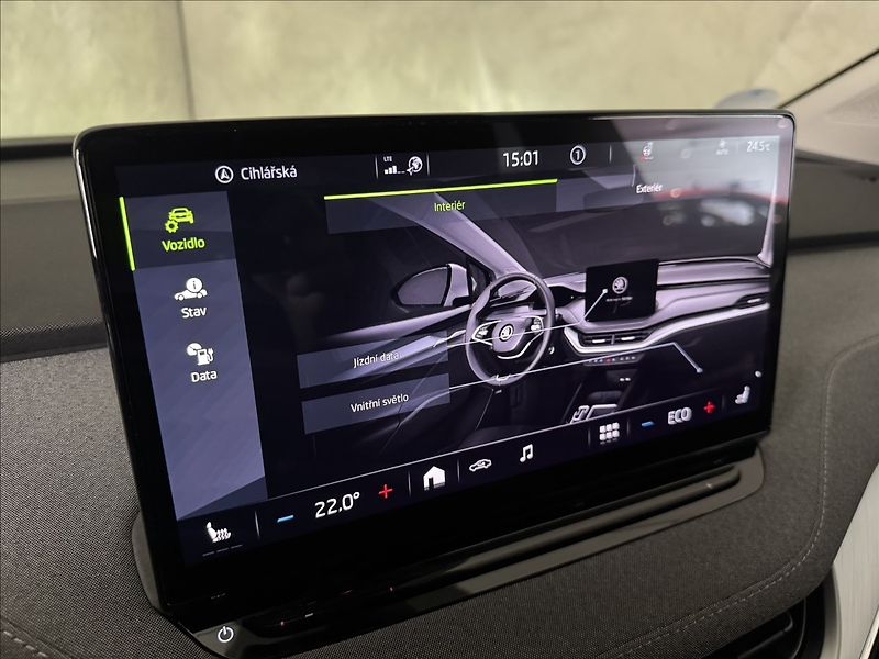 Škoda Enyaq 80 150kW LED Matrix Assist - fotka 33 z 45