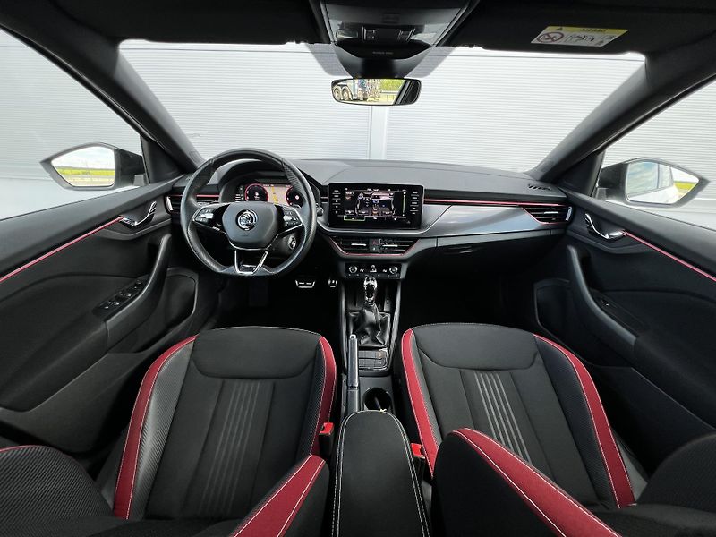 Škoda Scala 1.5TSI DSG 110kW Monte Carlo  - fotka 8 z 25