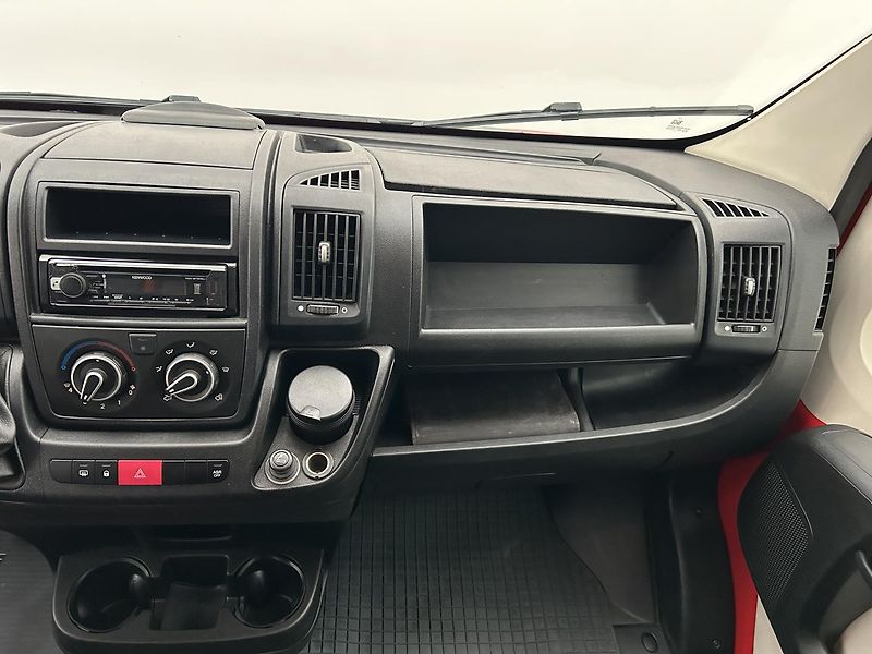 Citroën Jumper 2,2 HDI - fotka 13 z 16