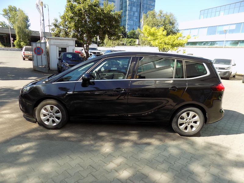 Opel Zafira (2016) 1.6 CDTi - fotka 4 z 13