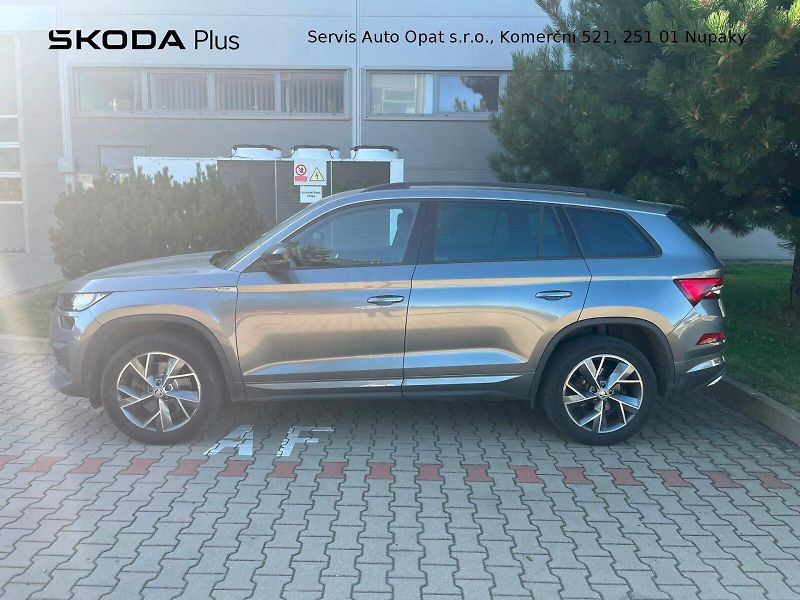Škoda Kodiaq (2023) SPORTLINE 2.0TSI 140KW 4x4 DSG - fotka 3 z 28