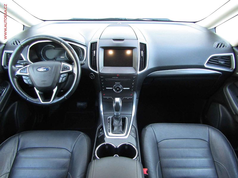 Ford Galaxy (2016) 2.0TDCi 7Míst, AT, navi - fotka 8 z 21