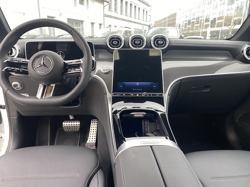 Mercedes-Benz GLC 200d 4Matic - fotka 10 z 12