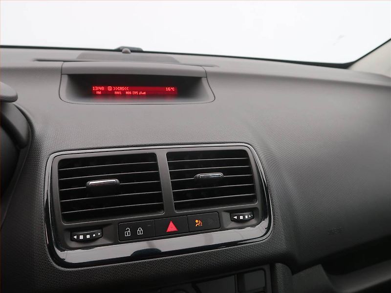 Opel Meriva (2015) 1.4 i, Serv.kniha, Tempomat - fotka 13 z 14