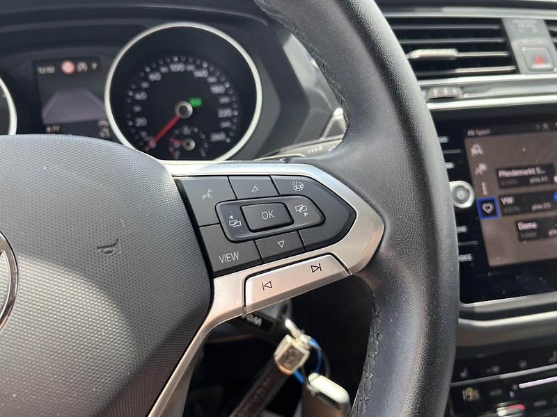 Volkswagen Tiguan 2,0TDI 147kW 4MOTION DSG Busin - fotka 14 z 24