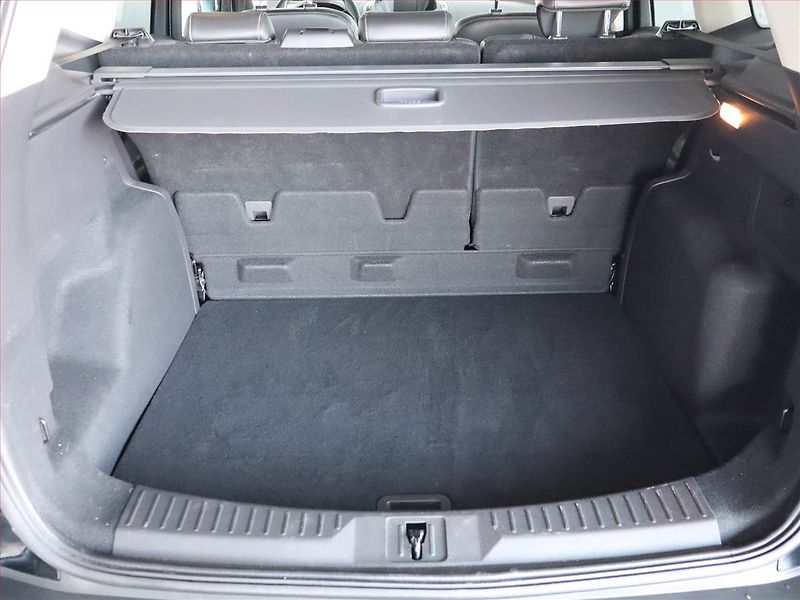 Ford Kuga (2015) 2.0 TDCi, 4X4, Automat - fotka 14 z 22