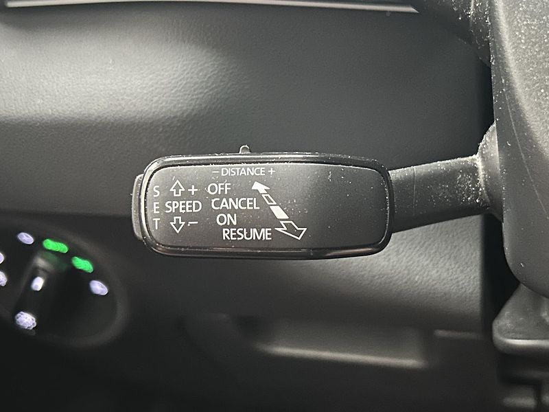 Škoda Karoq 2.0 TDI 4x4 Scout - fotka 18 z 31