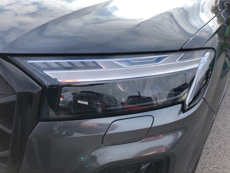 Audi Q7 50 TDI Quattro - fotka 25 z 30