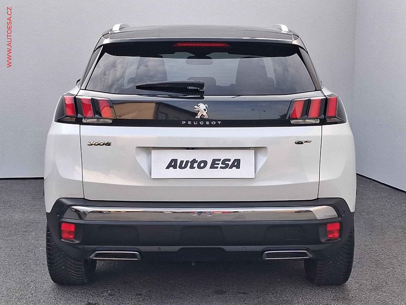 Peugeot 3008 (2020) 2.0 HDi, GT, AT, +ALU, panor - fotka 5 z 24