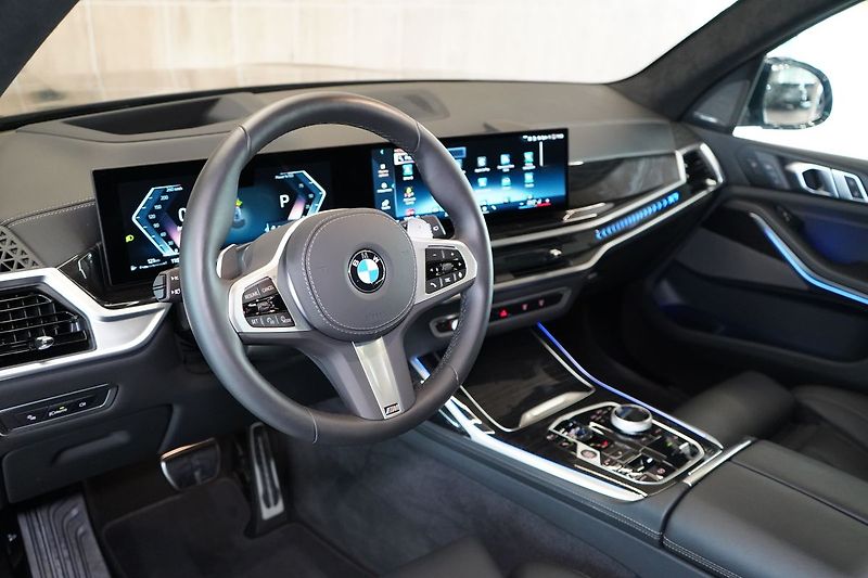 BMW X7 40d xDrive, Nezávislé, Masáž - fotka 17 z 49