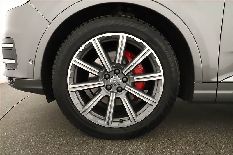 Audi Q7 (2017) S-Line 3.0 TDI - fotka 20 z 20