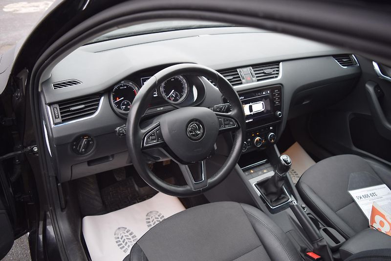Škoda Octavia (2018) 1.5TSI 110kwSTYLE FULL LED TAŽ - fotka 22 z 50