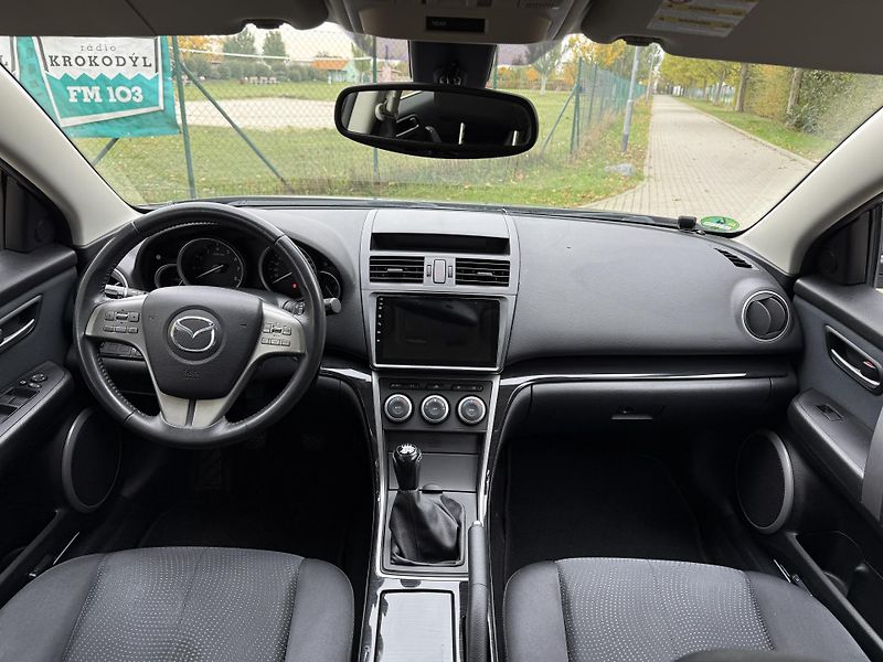 Mazda 6 2.0 Exclusive - fotka 28 z 32