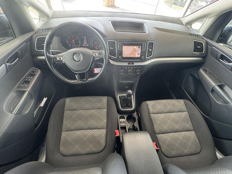 Volkswagen Sharan (2016) 2,0TDi 7.MÍST NAVIGACE KAMERA - fotka 8 z 14