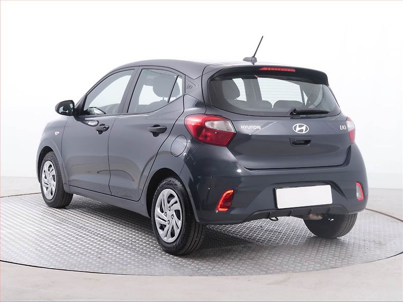 Hyundai i10 (2024) Comfort 1.0, ČR,1.maj - fotka 4 z 19