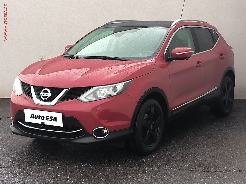 Nissan Qashqai (2015) 1.6 DiG-T, ČR, Acenta, navi - fotka 3 z 19