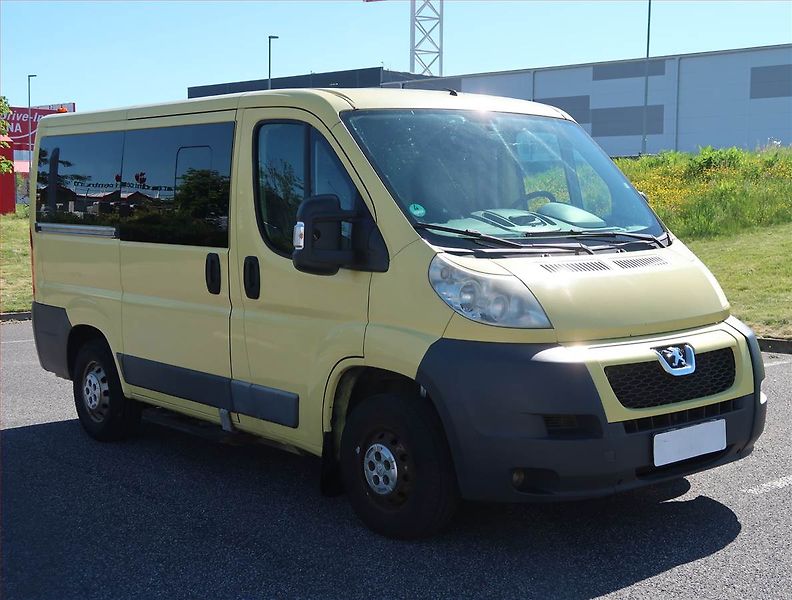 Peugeot Boxer (2012) 2.2 HDi, Bus, 9Míst - fotografie inzerátu