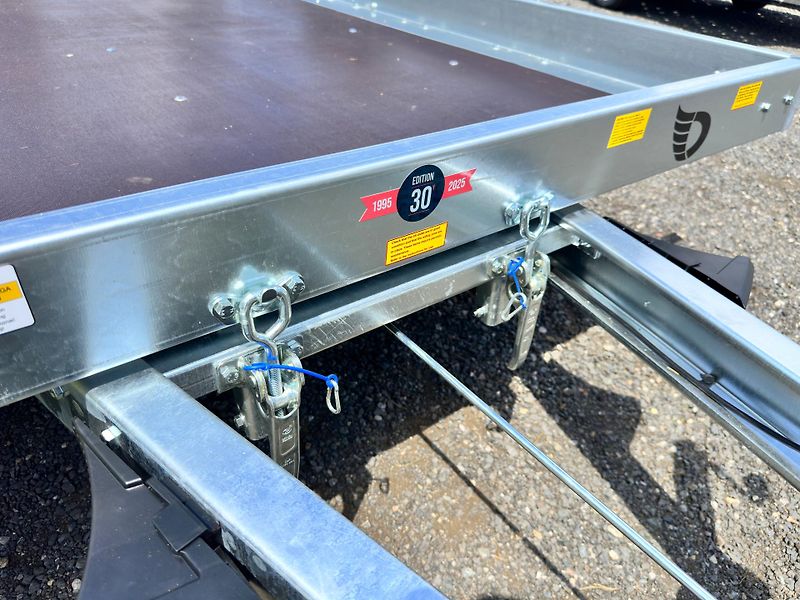 Debon (2026) Platform SF (310x180) 750 kg - fotka 13 z 23
