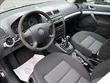 Škoda Octavia 1,6 FSi,85kW,NovéČR,klima - náhled 9