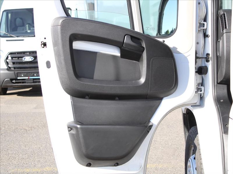 Opel Movano 2,2 CDTi 165k. L3H2 Edition ČR - fotka 9 z 20