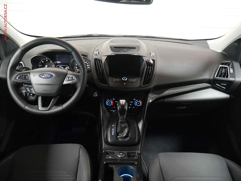Ford Kuga (2017) 2.0 TDCi 4x4, ČR, AT, navi - fotka 8 z 21