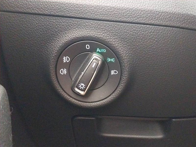 Škoda Superb (2019) Style 2.0 TDI, Serv.kniha - fotka 22 z 23