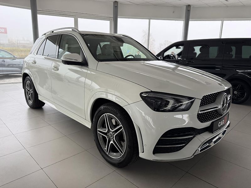 Mercedes-Benz GLE 300d 4M*AMG*AirMatic*REZERVACE - fotka 4 z 38