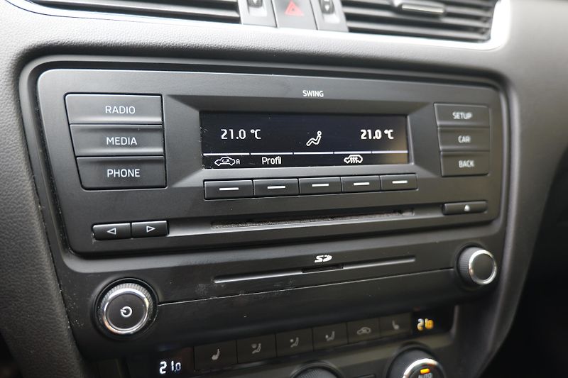 Škoda Octavia 1.6 TDI 77 kW Nové rozvody - fotka 25 z 28