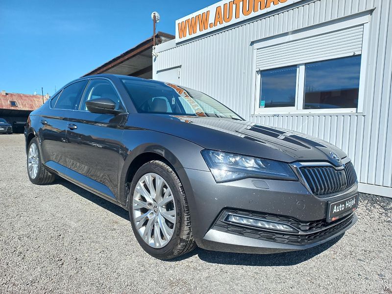 Škoda Superb (2021) 2.0TSi 140kW DSG ČR DPH  - fotka 2 z 19