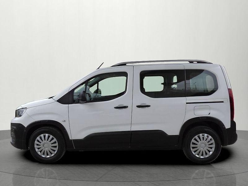Peugeot Rifter 1.5 BlueHDI Active ČR 5míst - fotka 2 z 29