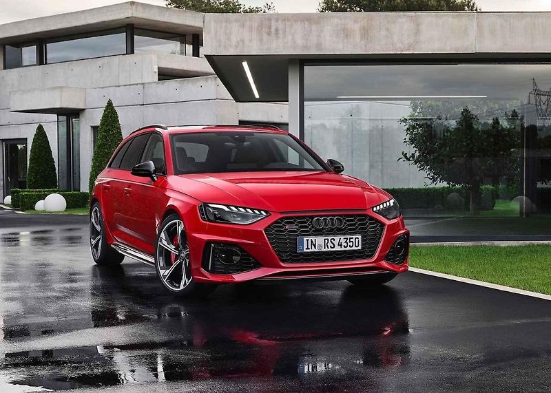 Audi RS 4 Avant