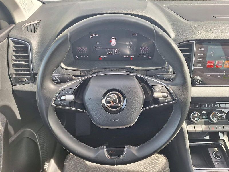 Škoda Karoq (2023) 2.0 TDI / 85 KW / 6MP / STYLE - fotka 5 z 32