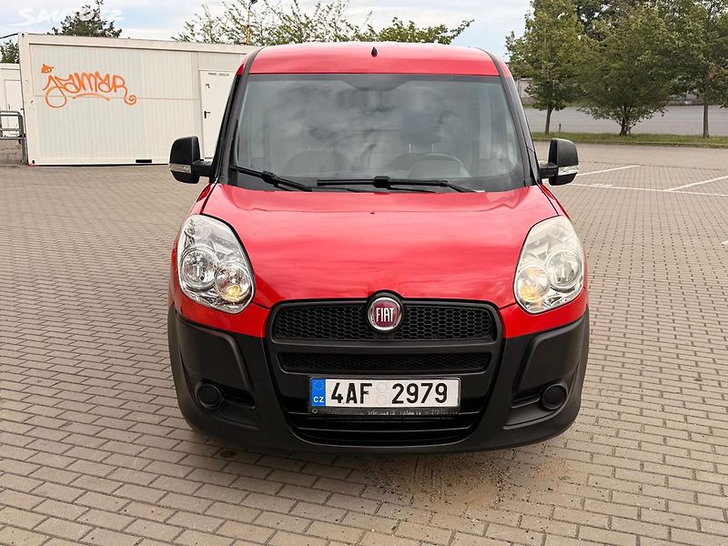 Fiat Dobló (2014) 1.3JTD, 66kw Původ ČR 1. maj. - fotka 8 z 16