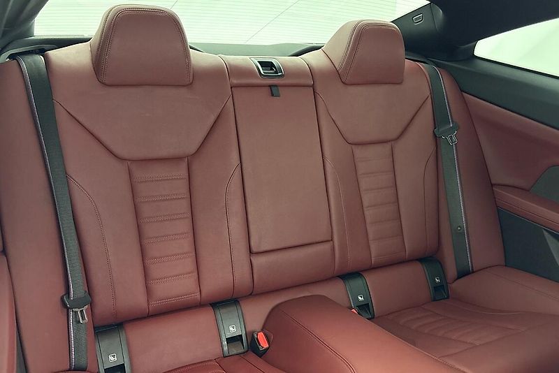 BMW Řada 4 M440i xDrive - fotka 10 z 24