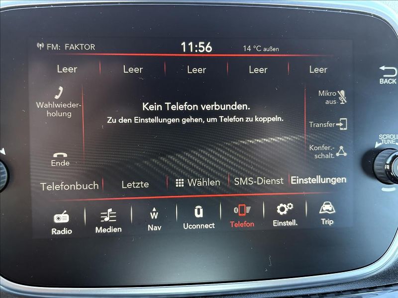 Abarth 595C 1,4 ESSEESSE 132 kW,Xenon,Navi - fotka 15 z 42
