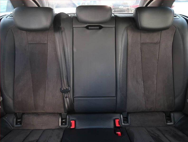 Audi A4 (2017) 2.0 TDI, Automat, Serv.kniha - fotka 10 z 23