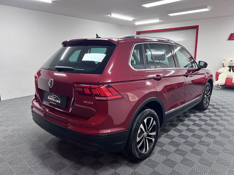 Volkswagen Tiguan IQ.DRIVE, 2.0 TSI 140 kW, 4x4 - fotka 4 z 44