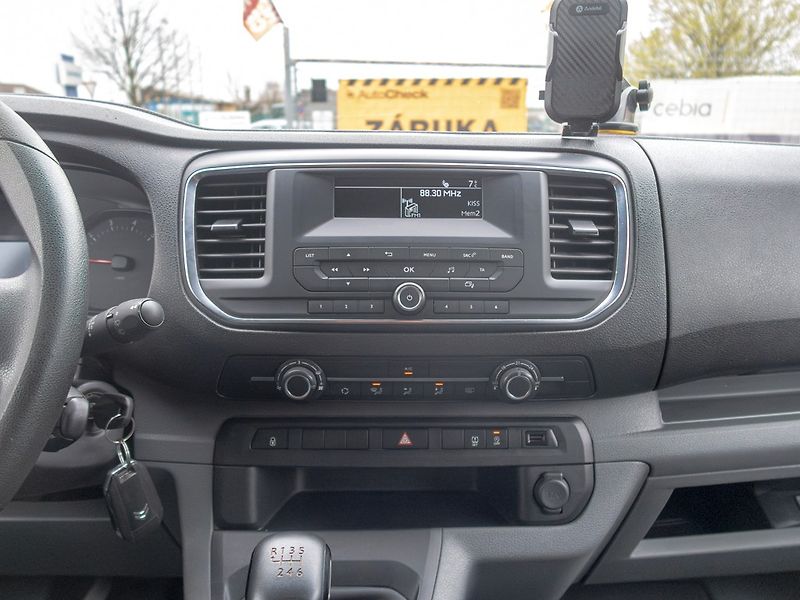 Citroën Jumpy (2019) 2.0D 110KW L 9sed – PO SERVISU - fotka 18 z 44