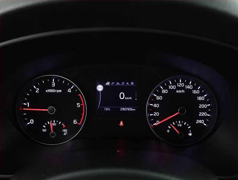 Kia Sportage (2018) 1.7 CRDi, Serv.kniha, Navi - fotka 9 z 15
