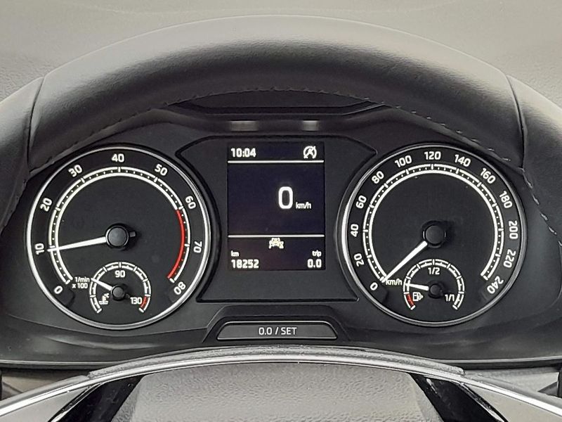 Škoda Scala Style Plus 1.0 TSI 81kW 6MP - fotka 27 z 28