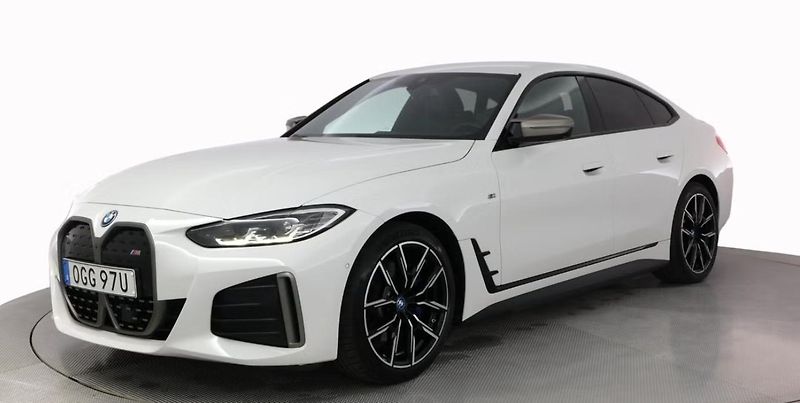 BMW i4 M50 xDrive GC 360k HuD Tažné  - fotka 1 z 29