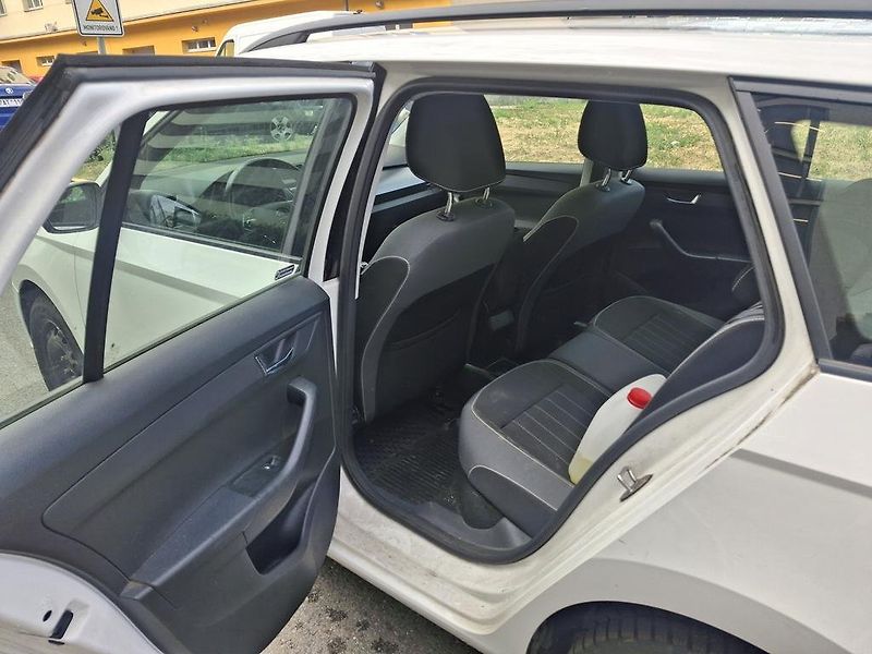 Škoda Fabia III kombi 1,0 TSi 6Z93762 - fotka 13 z 26