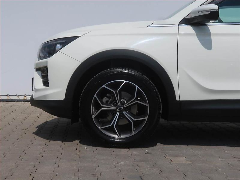 SsangYong Korando (2020) Style 1.5 T-GDI, Serv.kniha - fotka 14 z 18