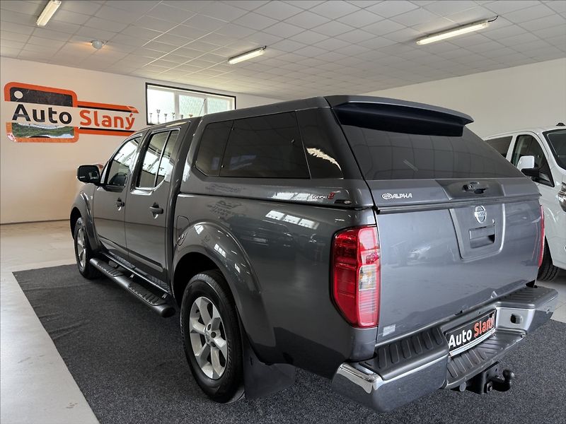 Nissan Navara 2,5 dCi 140kW,Hardtop,po servi - fotka 4 z 28